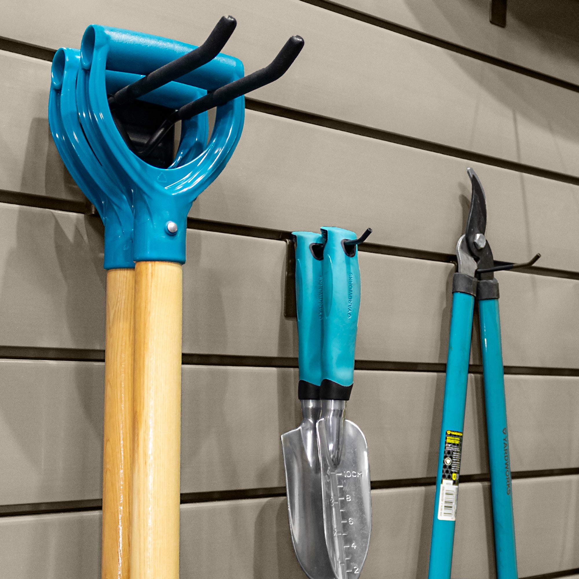 Classic Slatwall Gardener Bundle – STEALTH