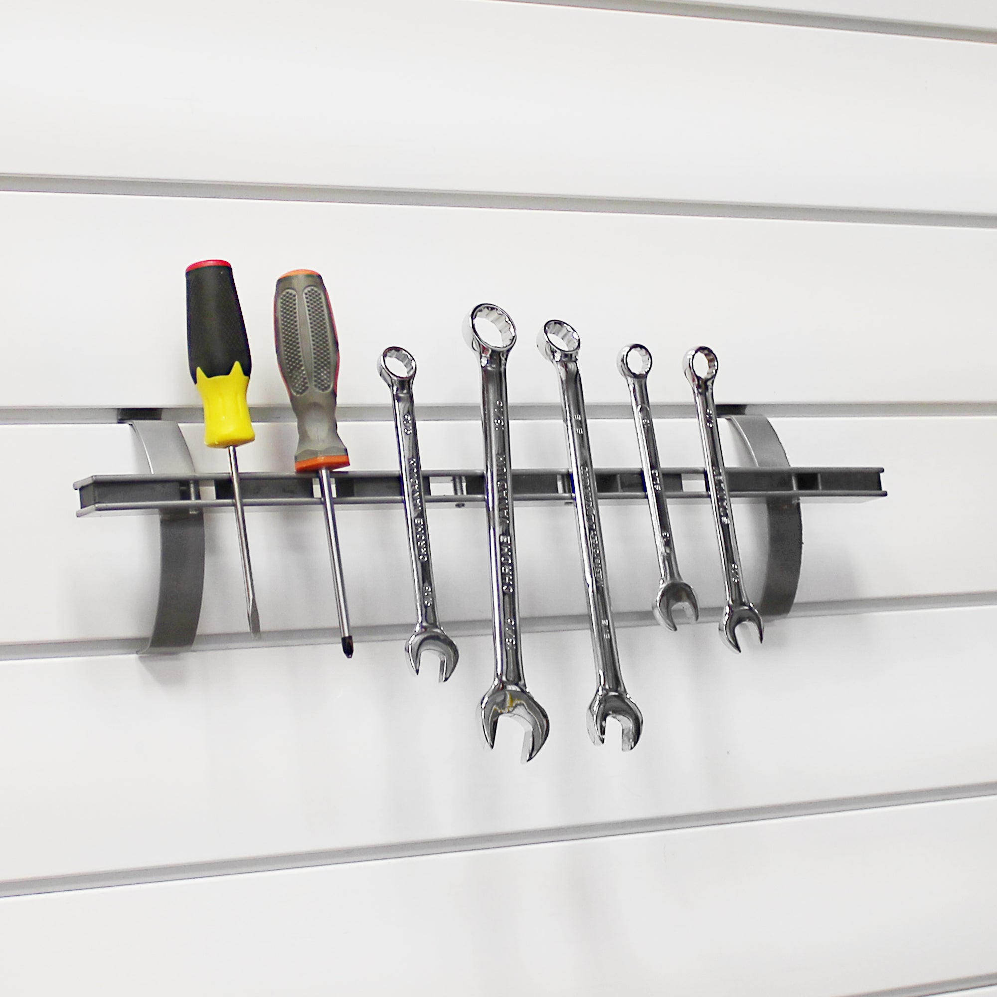 Support à outils magnétique
